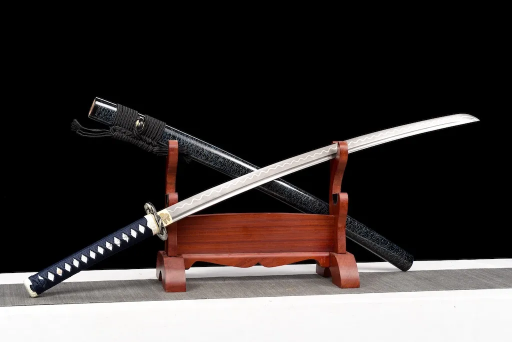 Katana – Folded Damascus Steel Serpent Design | Yamata no Orochi